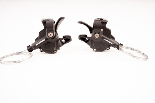 SHIFTER X-4 TRIGGER SET 8SP REAR INDEX FRONT