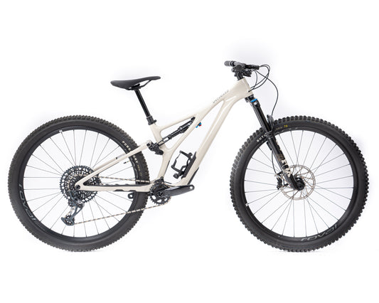 [Blem] 2022 Specialized SJ Expert - Whtmtn/Gun S2