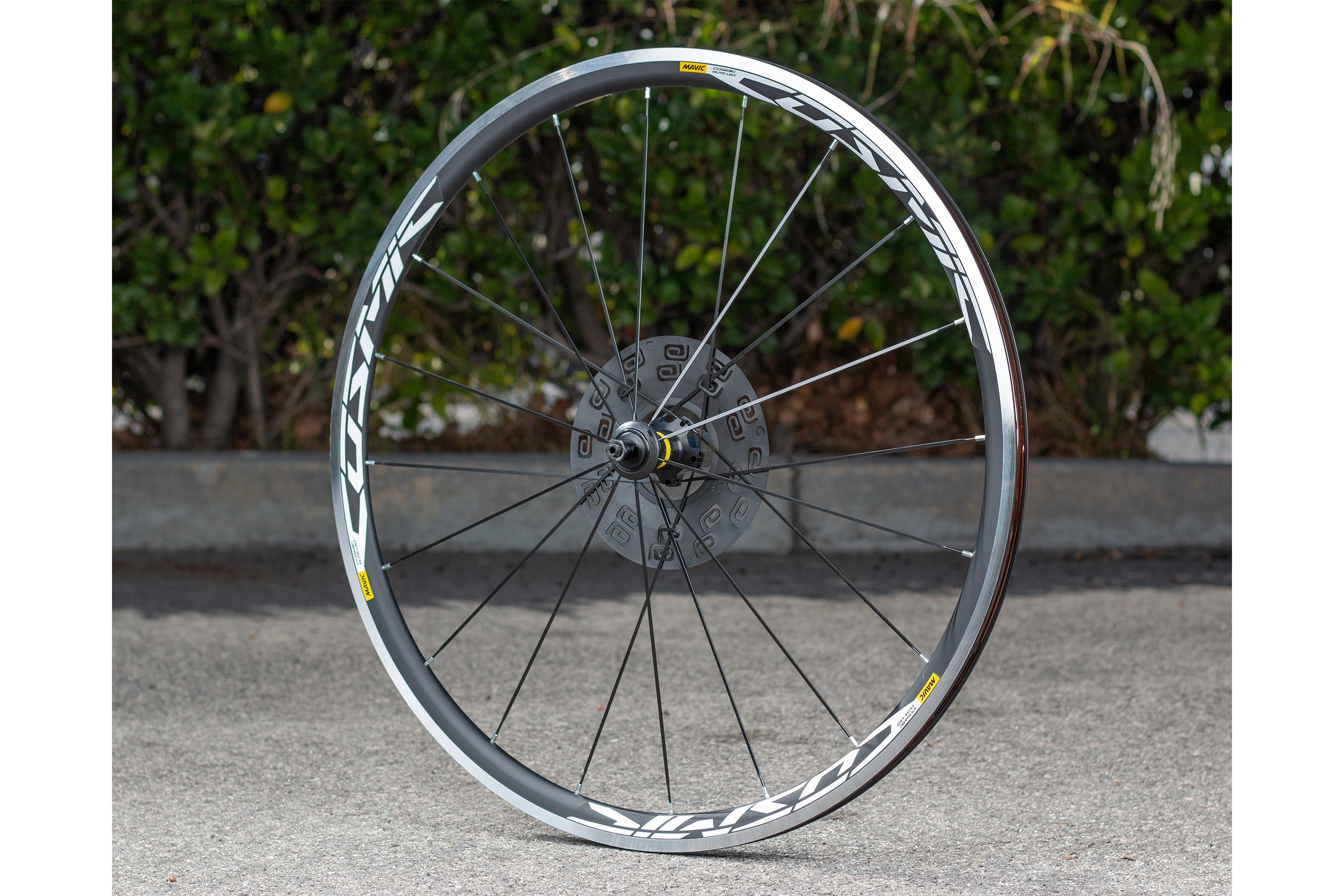 MAVIC Cosmic Elite Rim-brake QR Wheelset