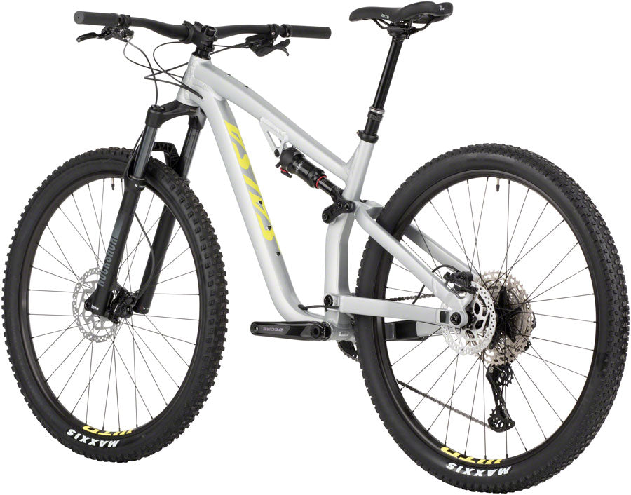 Salsa Spearfish Deore 12 Bike - Silver