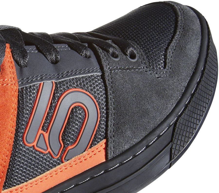 Five Ten Freerider Flat Shoes - Men's, Carbon/Active Orange/Gray Five