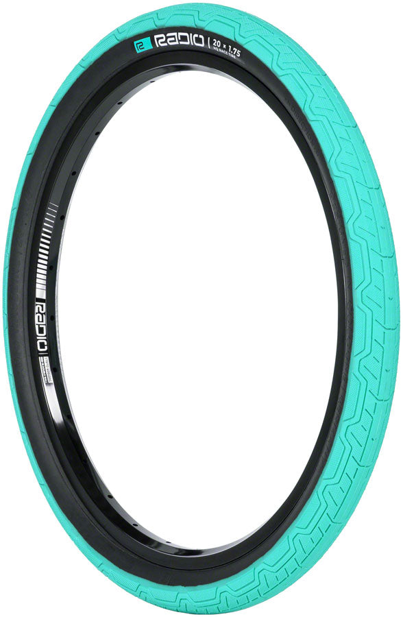 Radio Raceline Oxygen Tire