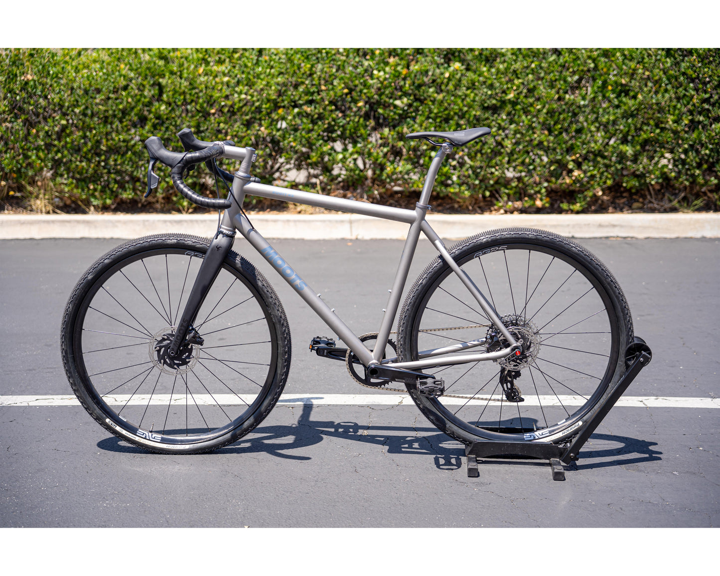 2022 Moots Routt 45 Rival Axs 56