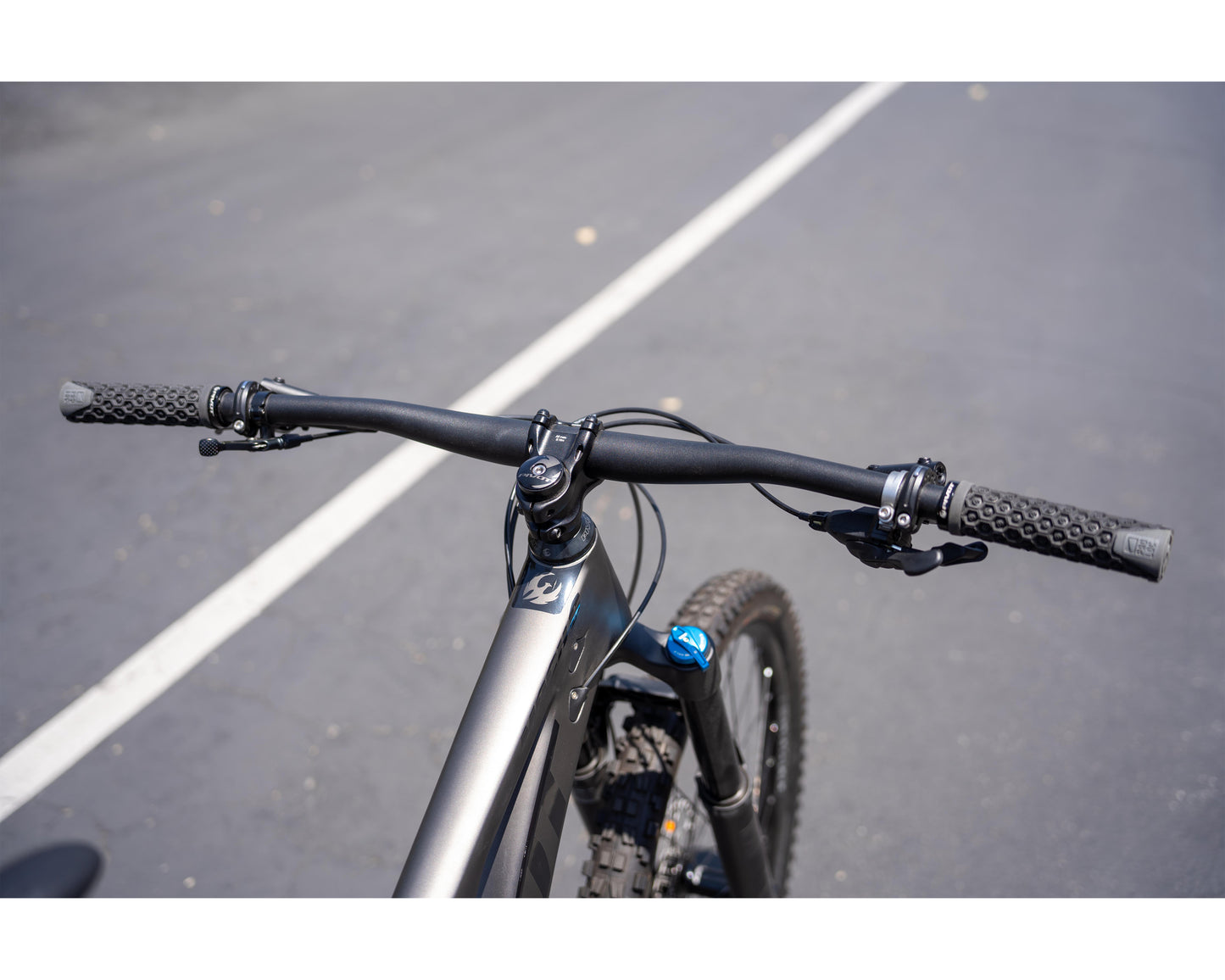 2019 Pivot Mach 6 Carbon Race XT Sil MD